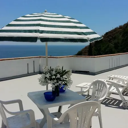 Belvedere Taormina * Giardini Naxos